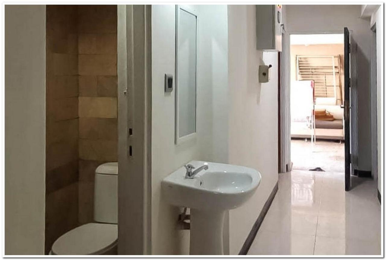 Hotel RedDoorz @ Paus Raya Palangka Raya Exterior foto